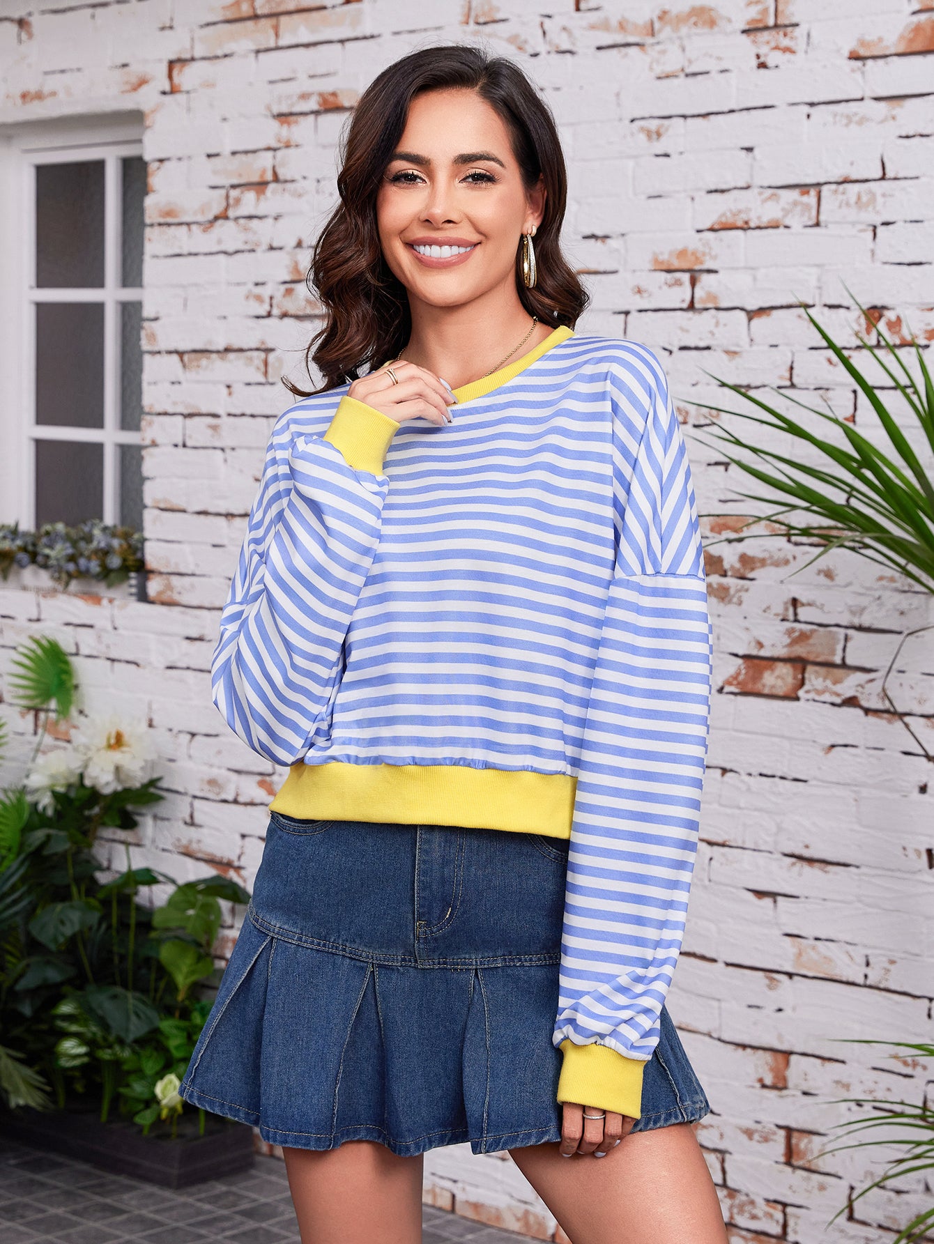 Women's Long Sleeved Striped Round Neck Sweater Top